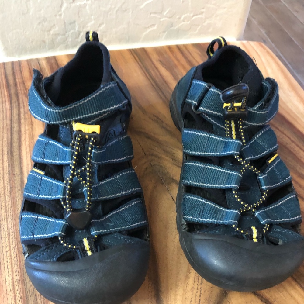 Keen Waterproof Sandal Youth 4